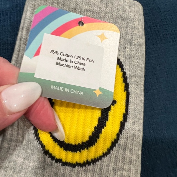 Rainbow Unicorn Birthday Surprise socks - Picture 4 of 6